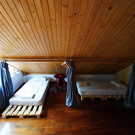 Jaca Hostel Porto Da Cruz Eksteriør billede