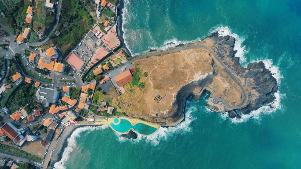 Jaca Hostel Porto Da Cruz Eksteriør billede