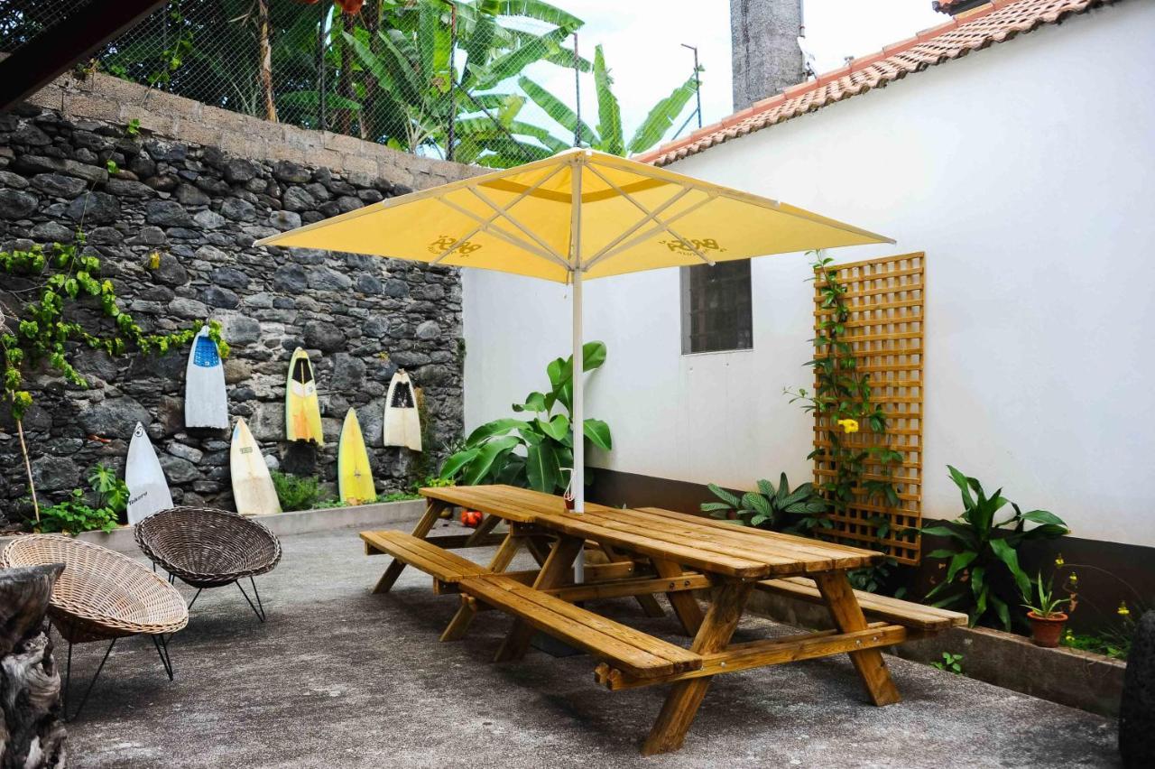 Jaca Hostel Porto Da Cruz Eksteriør billede
